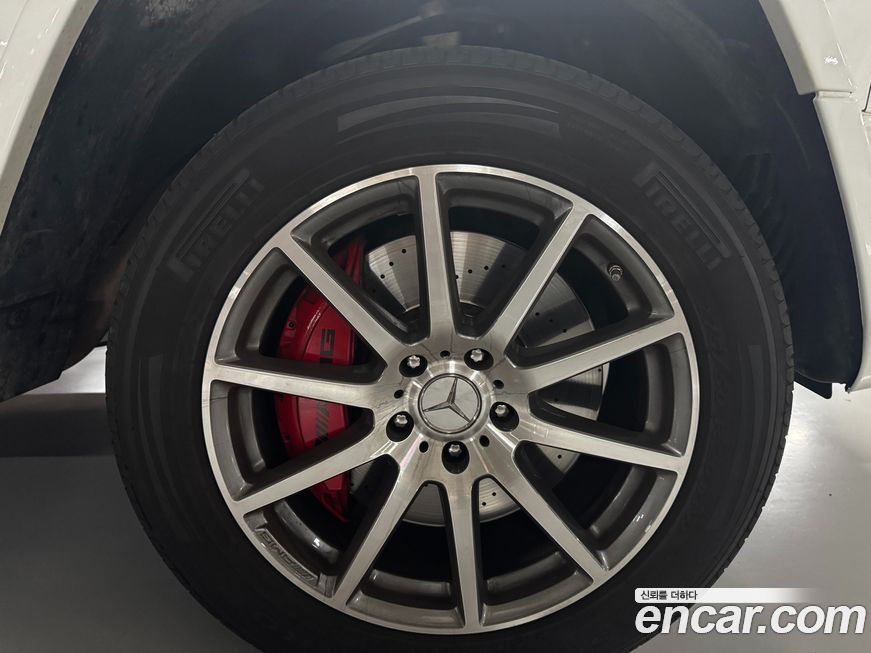 Mercedes-Benz G-Class 2021