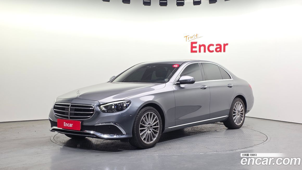 Mercedes-Benz E-Class 2021