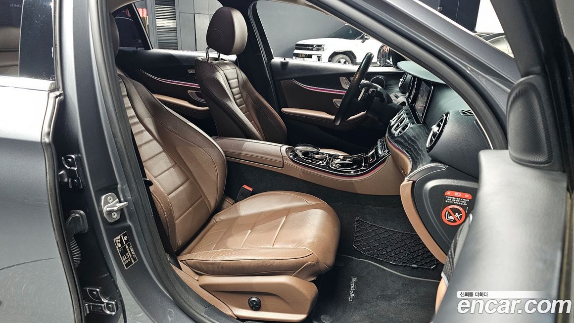 Mercedes-Benz E-Class 2018