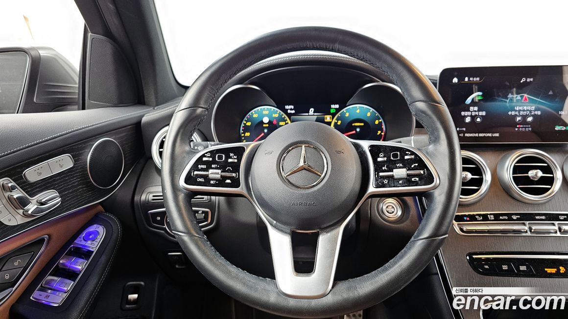 Mercedes-Benz GLC-Class 2022