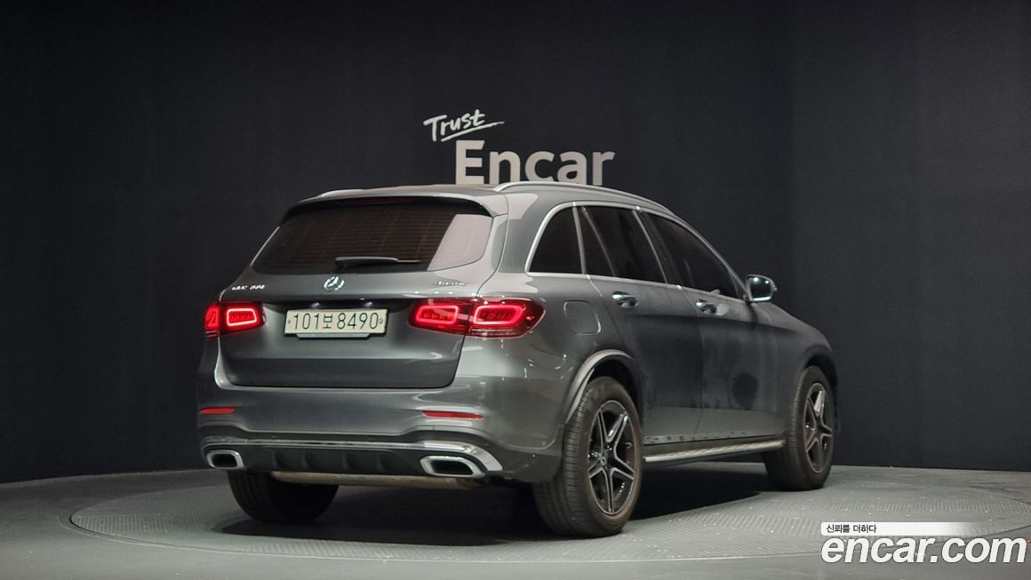 Mercedes-Benz GLC-Class 2022