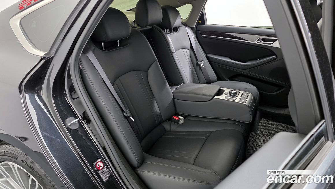 Genesis G80 2018