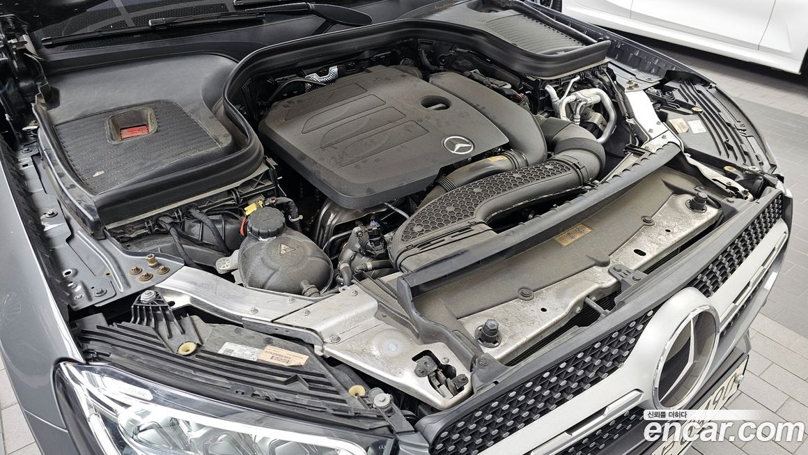 Mercedes-Benz GLC-Class 2022