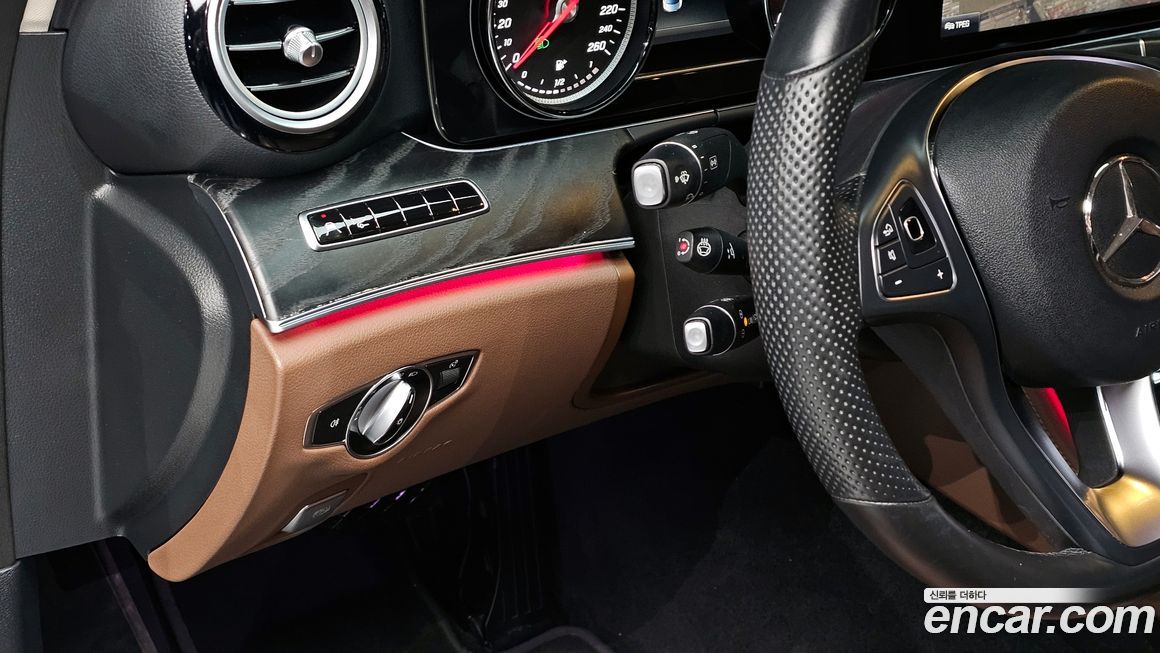 Mercedes-Benz E-Class 2018