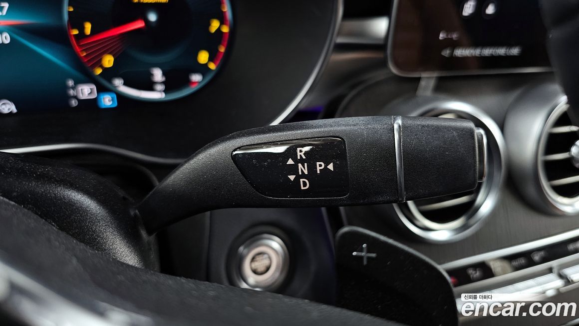 Mercedes-Benz GLC-Class 2022