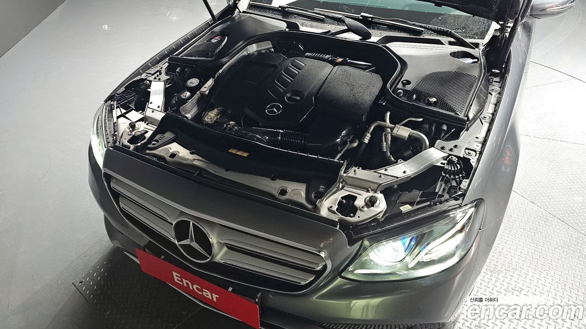 Mercedes-Benz E-Class 2018