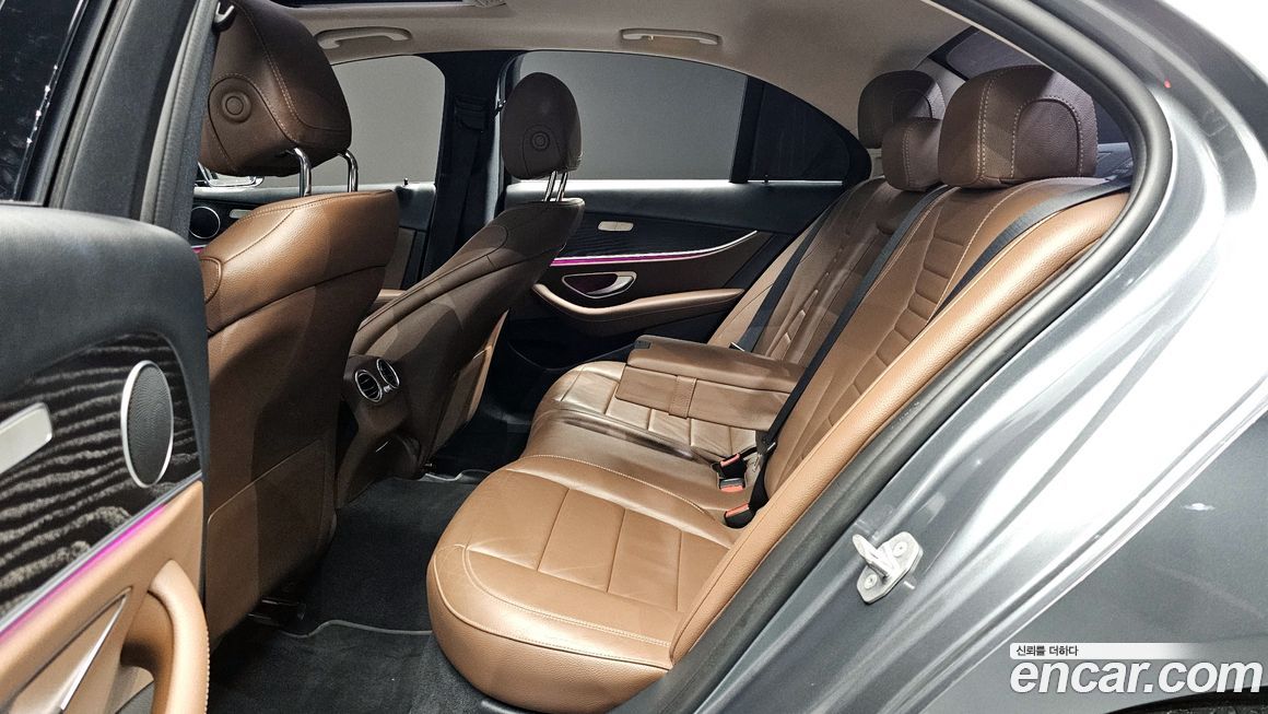 Mercedes-Benz E-Class 2018