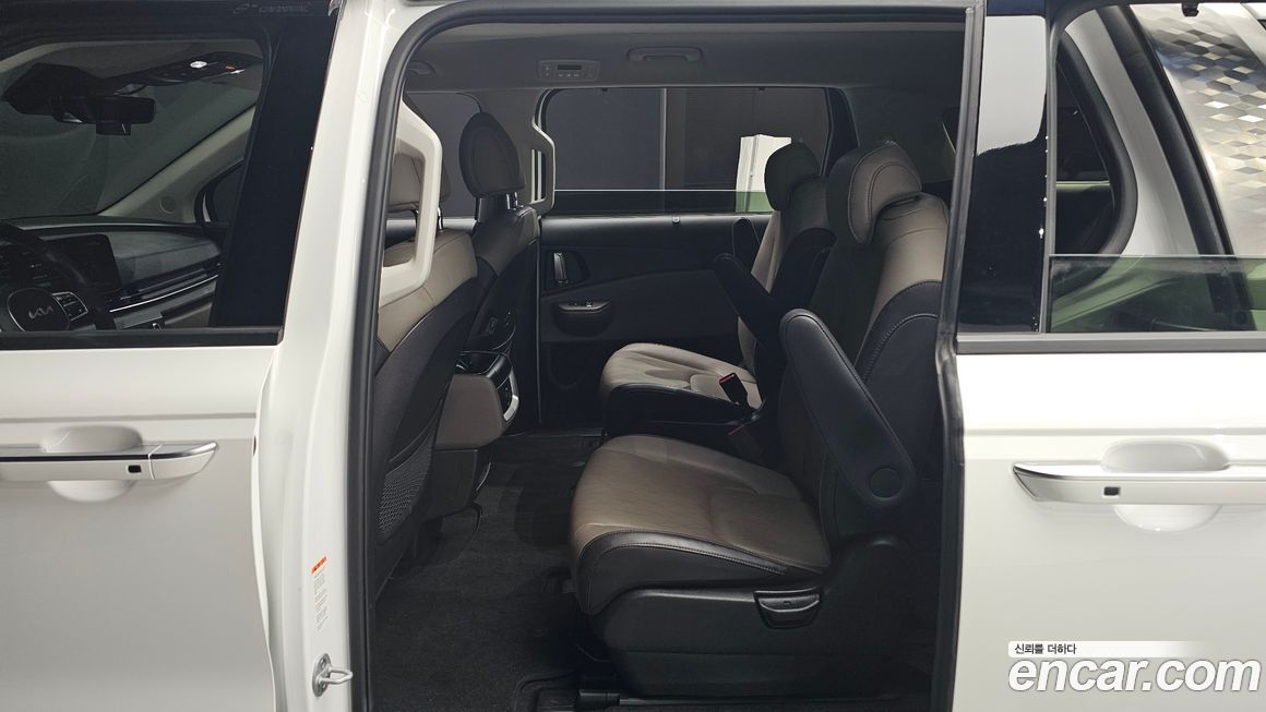 Kia Canival 2025