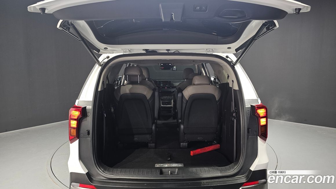 Kia Canival 2025