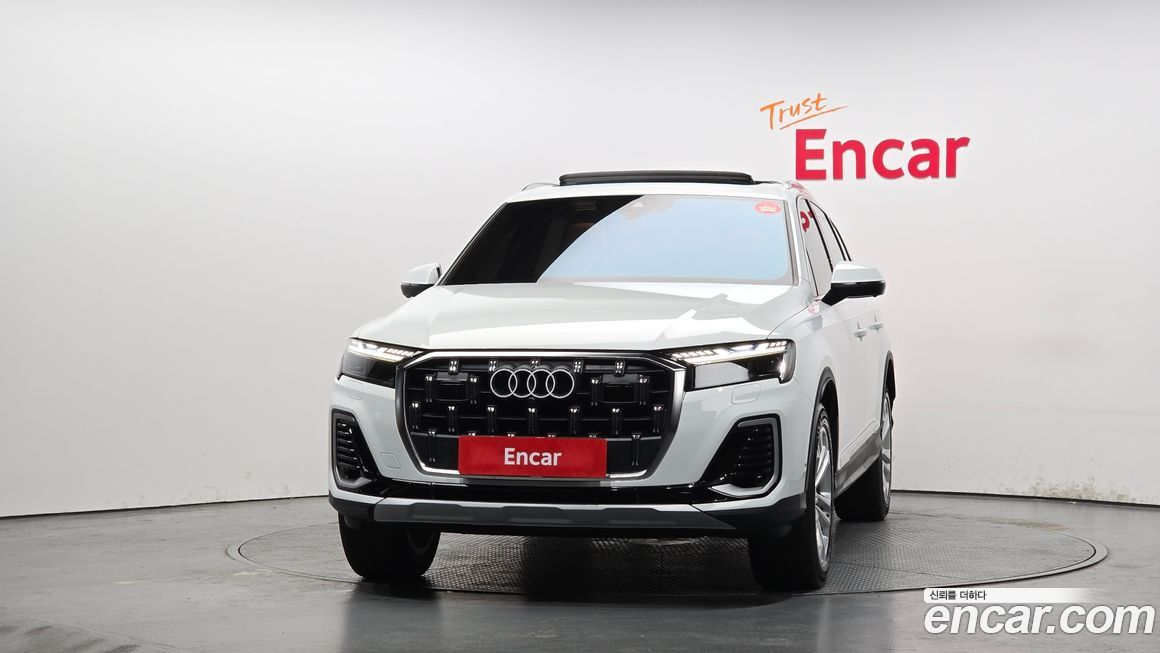 Audi Q7 2025
