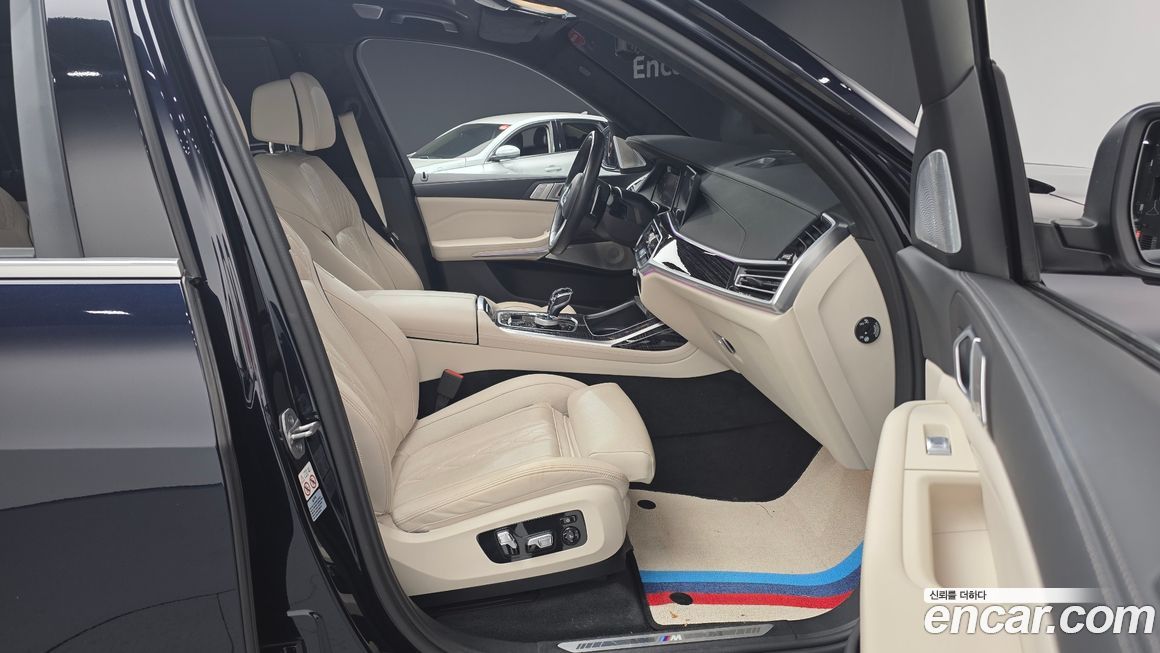 BMW X7 2022