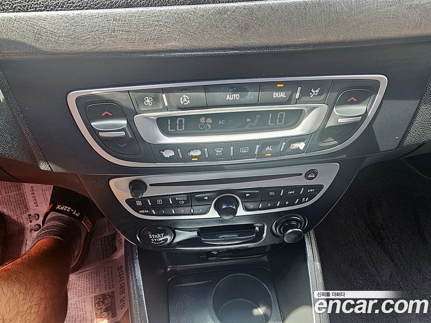 Renault-KoreaSamsung SM3 2011