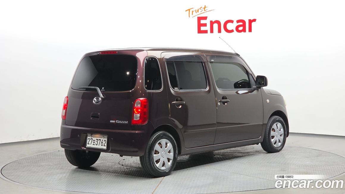 Daihatsu Mira 2009