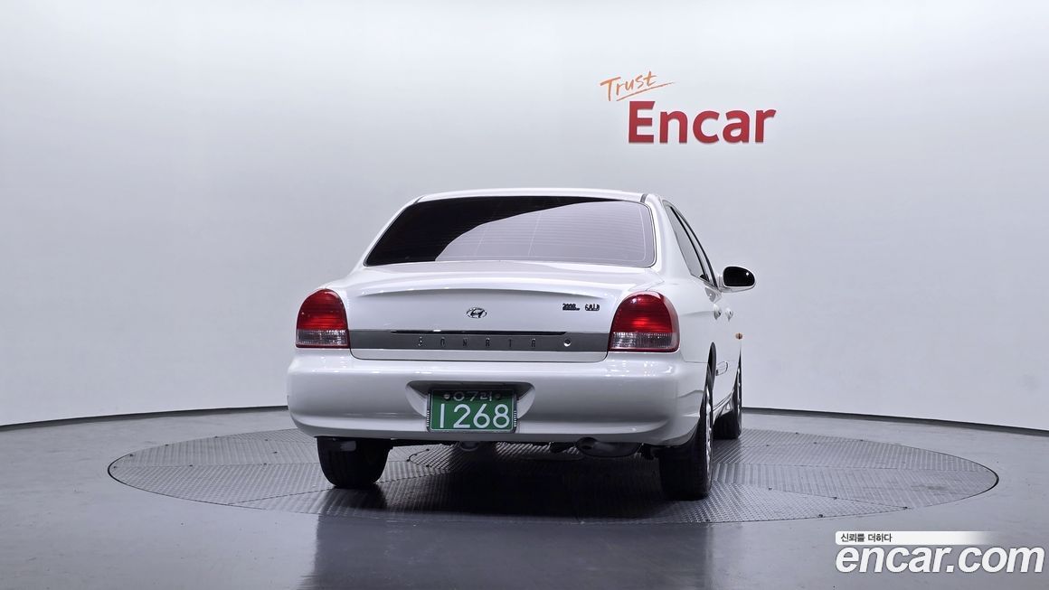 Hyundai Sonata 2000