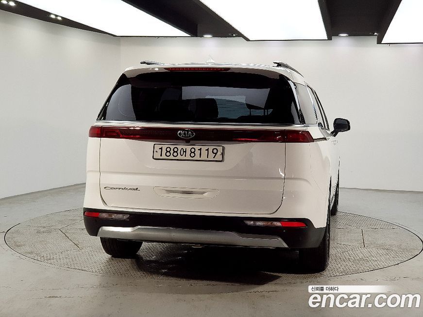 Kia Canival 2021
