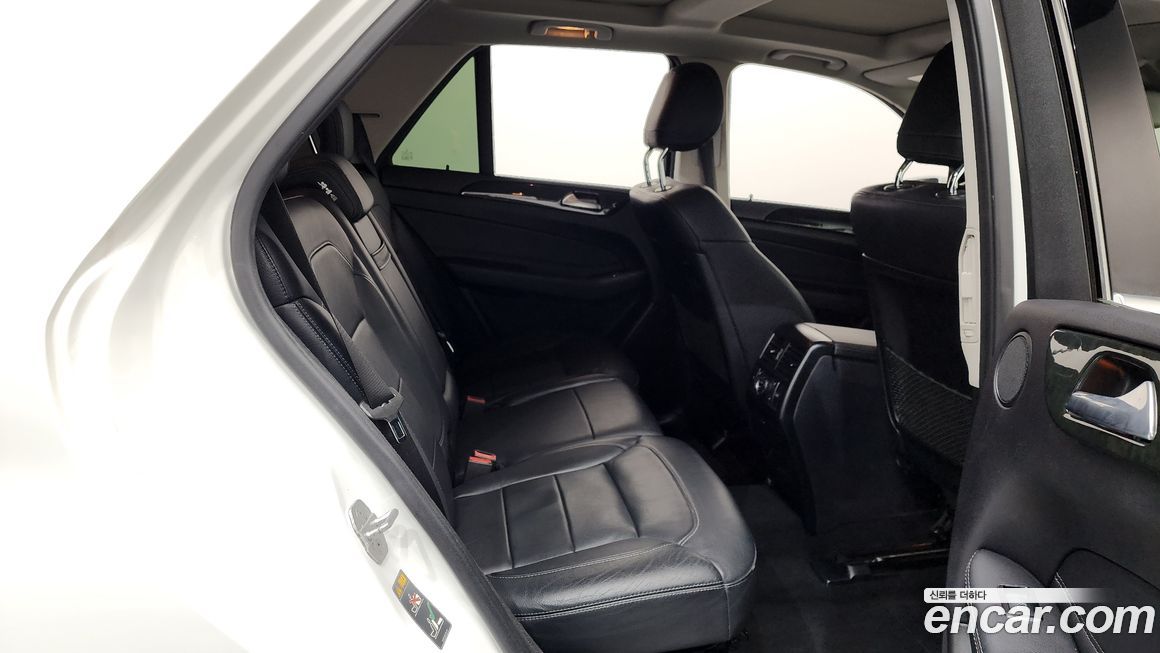 Mercedes-Benz GLE-Class 2016