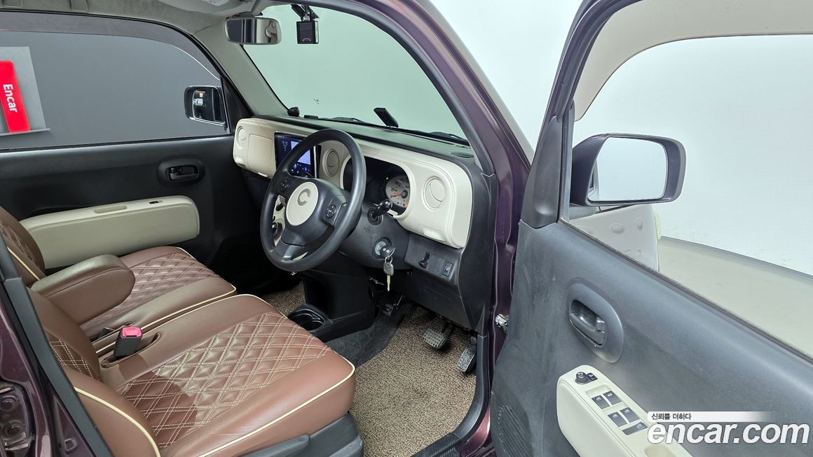 Daihatsu Mira 2009