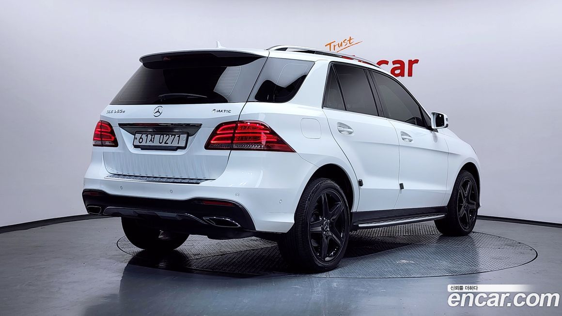 Mercedes-Benz GLE-Class 2016