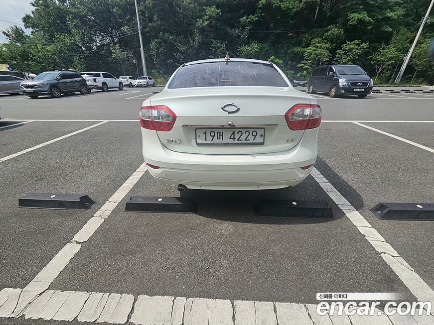 Renault-KoreaSamsung SM3 2011