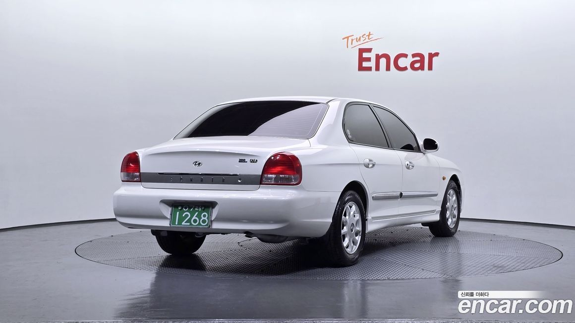 Hyundai Sonata 2000