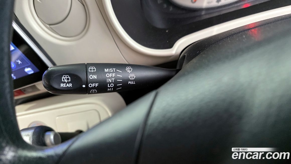 Daihatsu Mira 2009