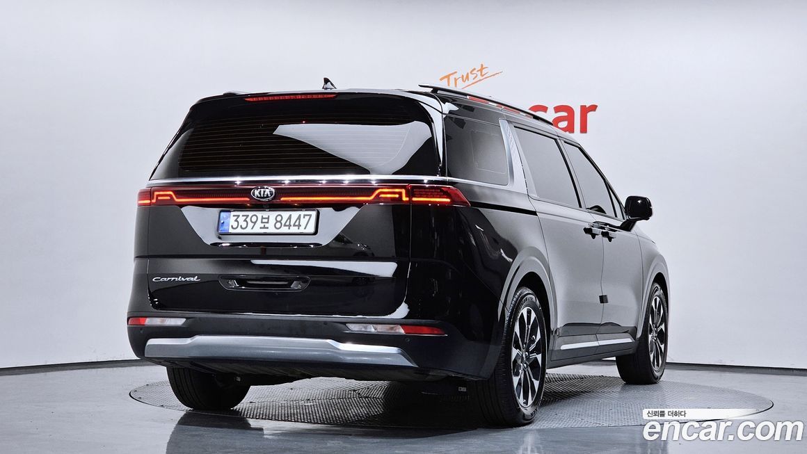 Kia Canival 2021