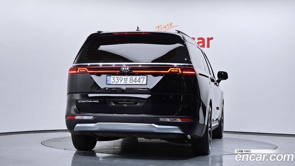 Kia Canival 2021