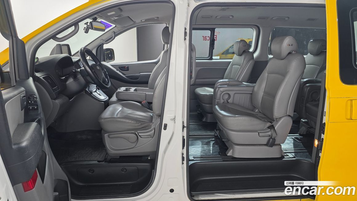 Hyundai Starex 2015