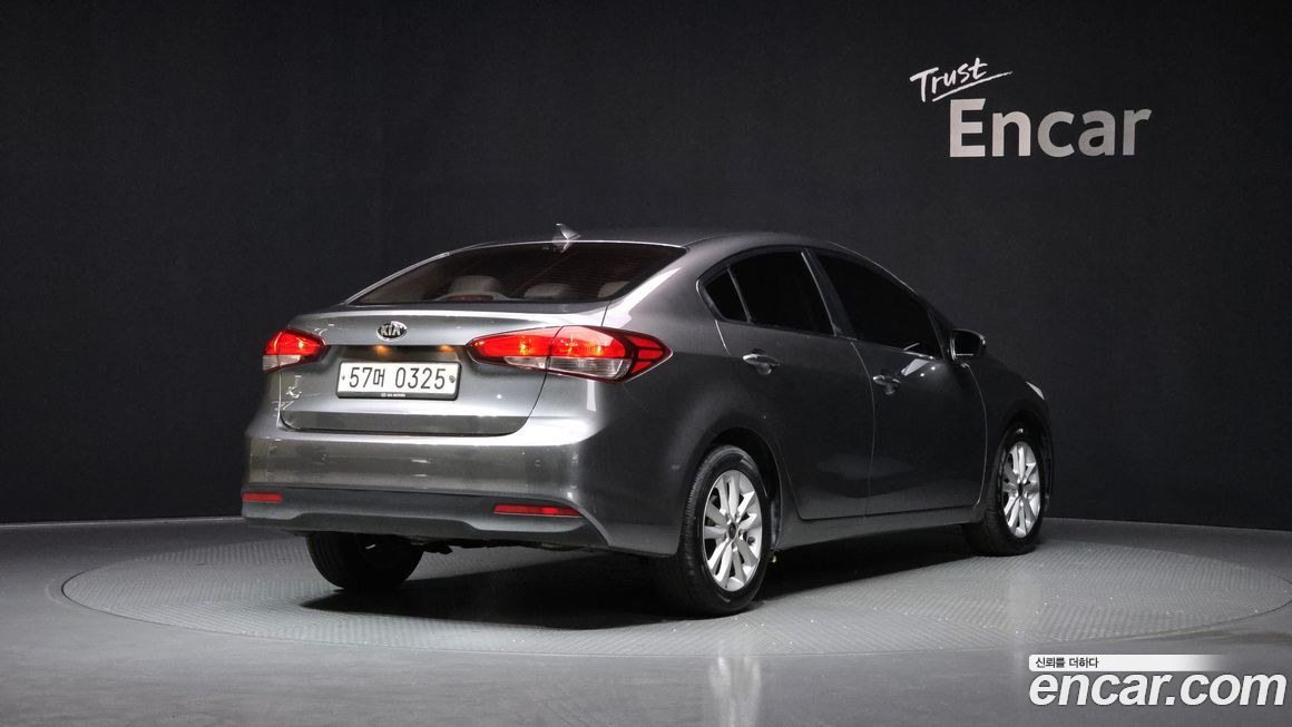 Kia K3 2016