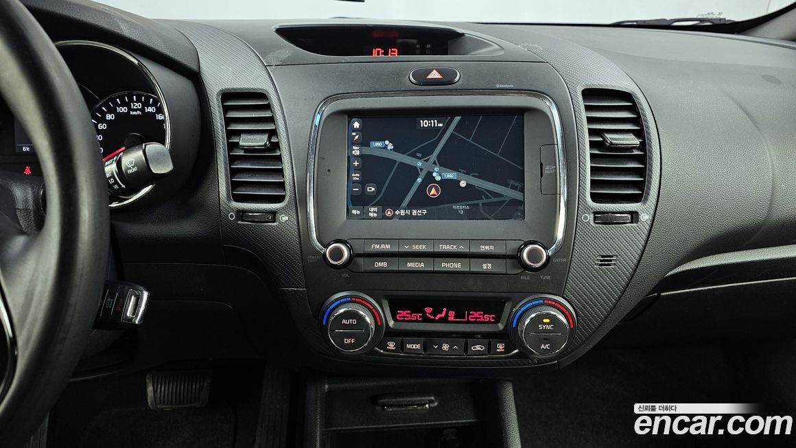 Kia K3 2016