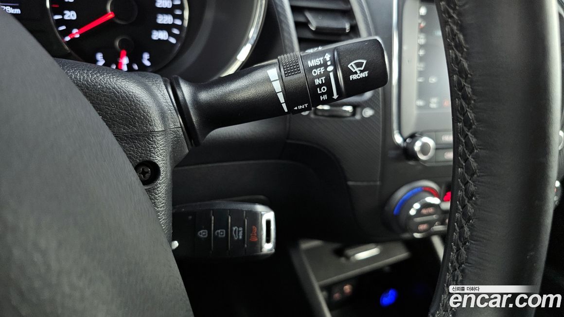 Kia K3 2016