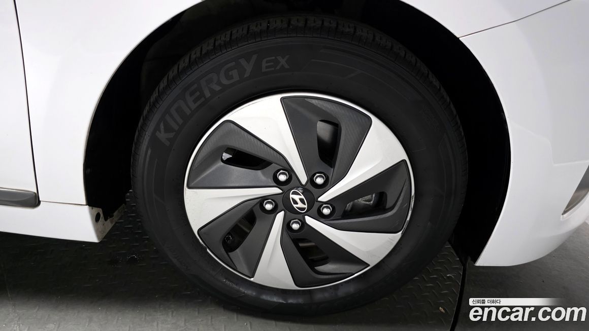 Hyundai Ioniq 2018