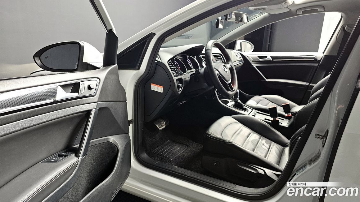 Volkswagen Golf 2016