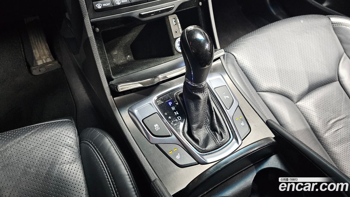 Hyundai Grandeur 2015