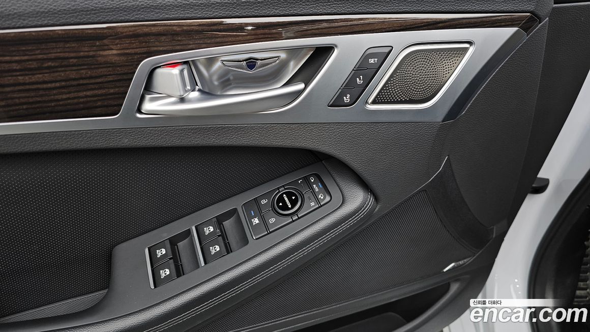 Genesis G80 2018