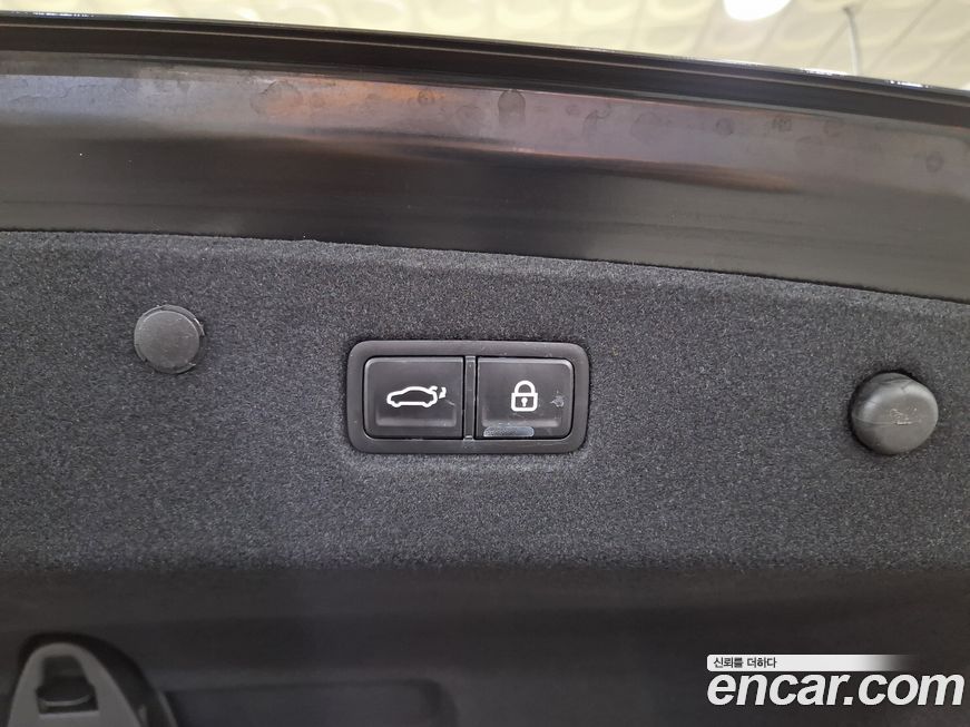 Kia K8 2023