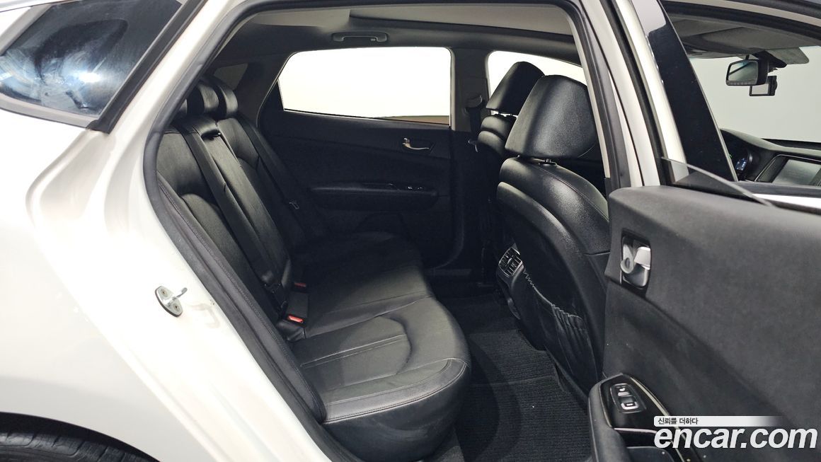 Kia K5 2016