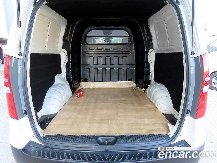 Hyundai Starex 2018