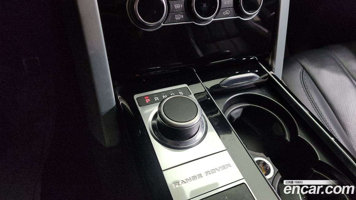 Land Rover Range Rover 2014