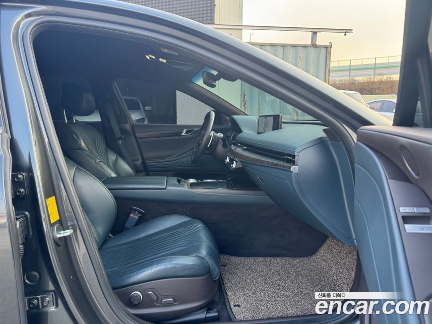 Genesis G80 2021