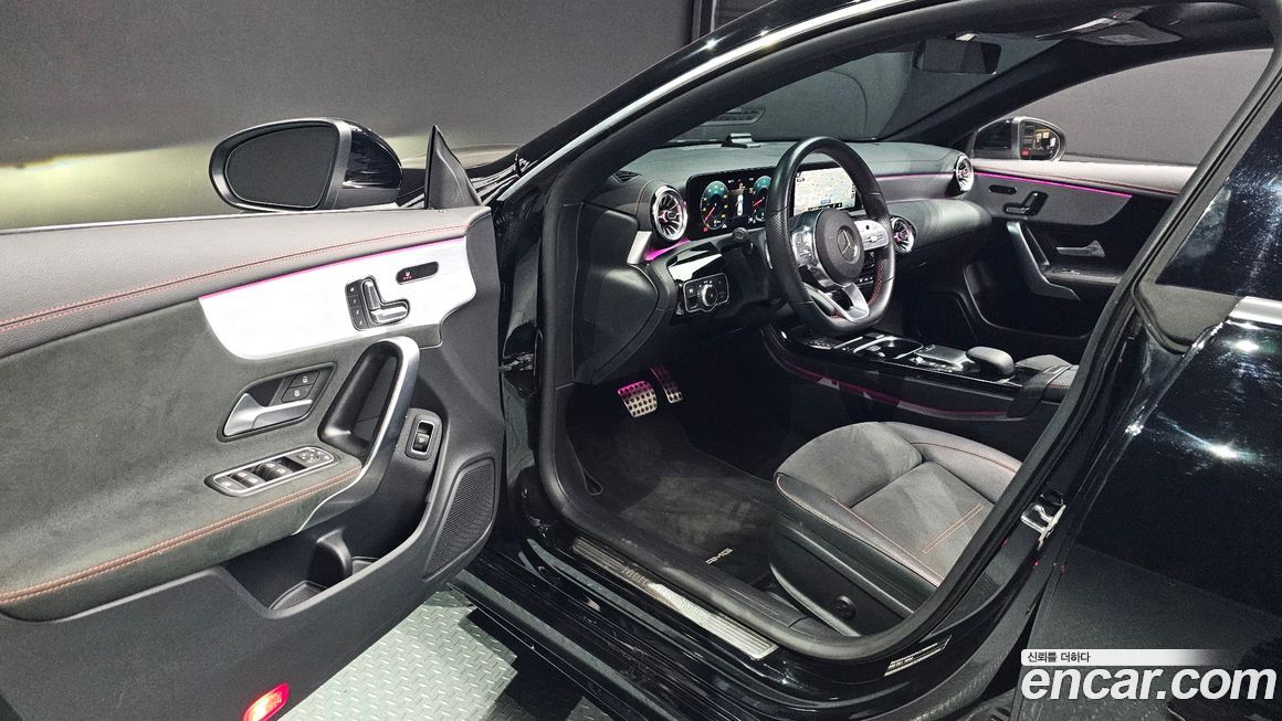 Mercedes-Benz CLA-Class 2021