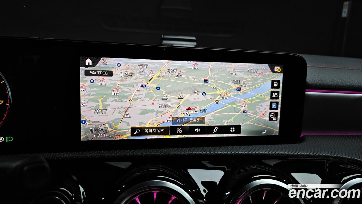 Mercedes-Benz CLA-Class 2021