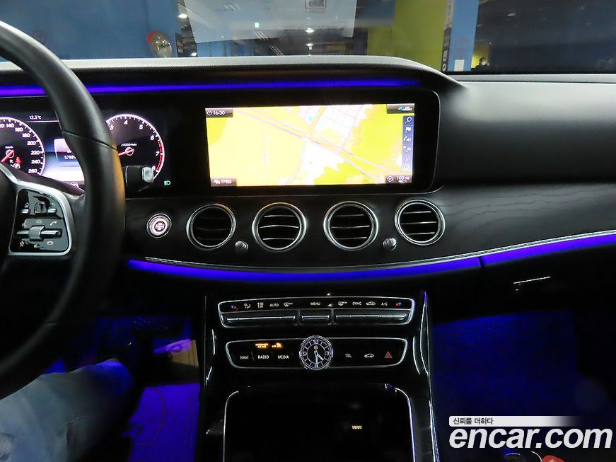 Mercedes-Benz E-Class 2020