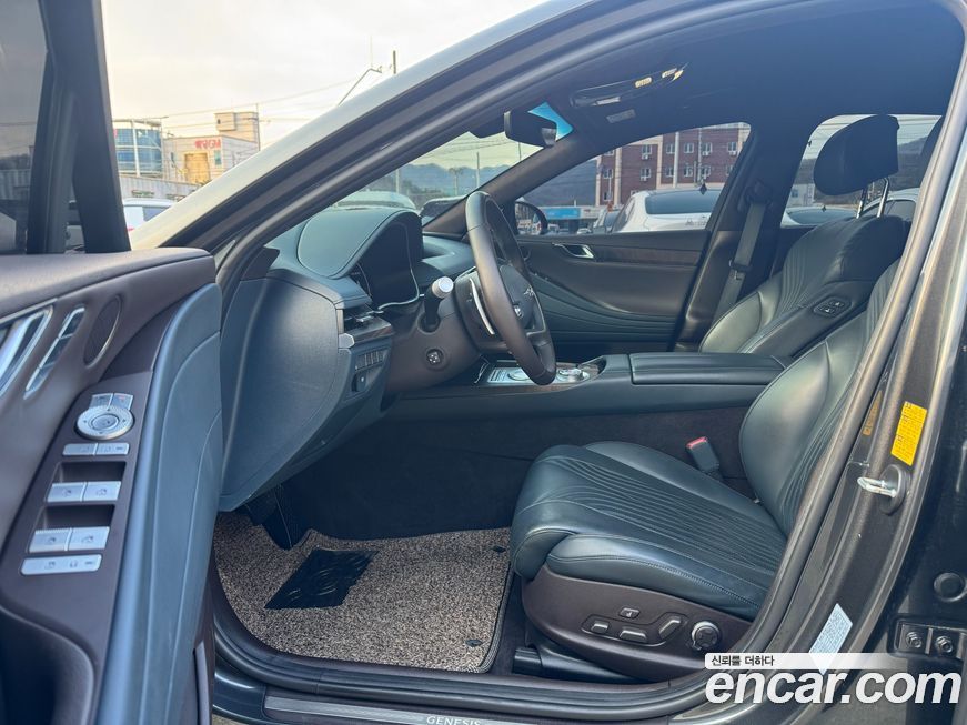 Genesis G80 2021