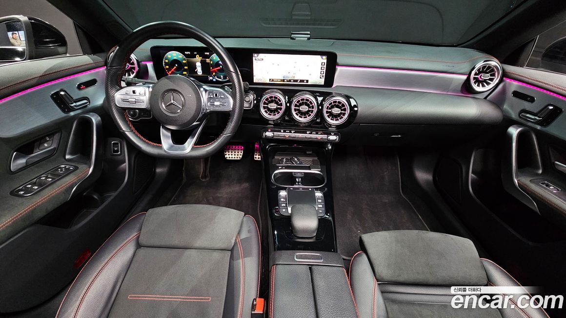 Mercedes-Benz CLA-Class 2021