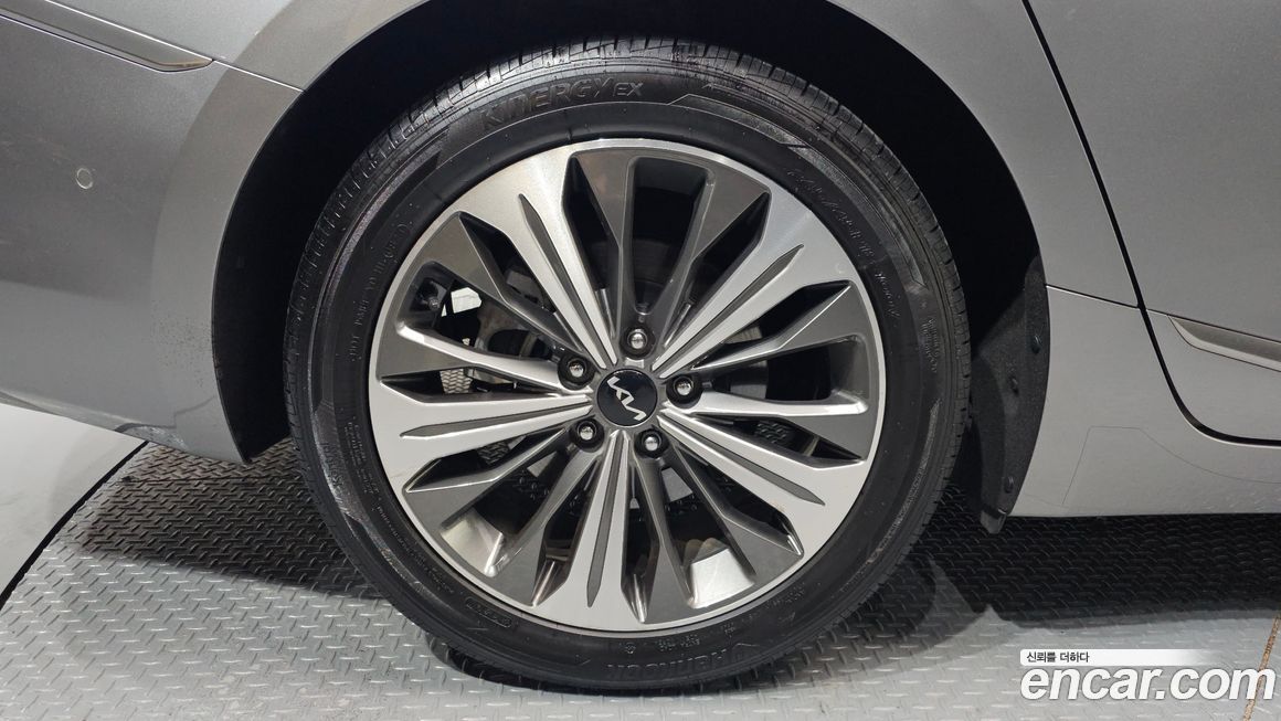 Kia K8 2022