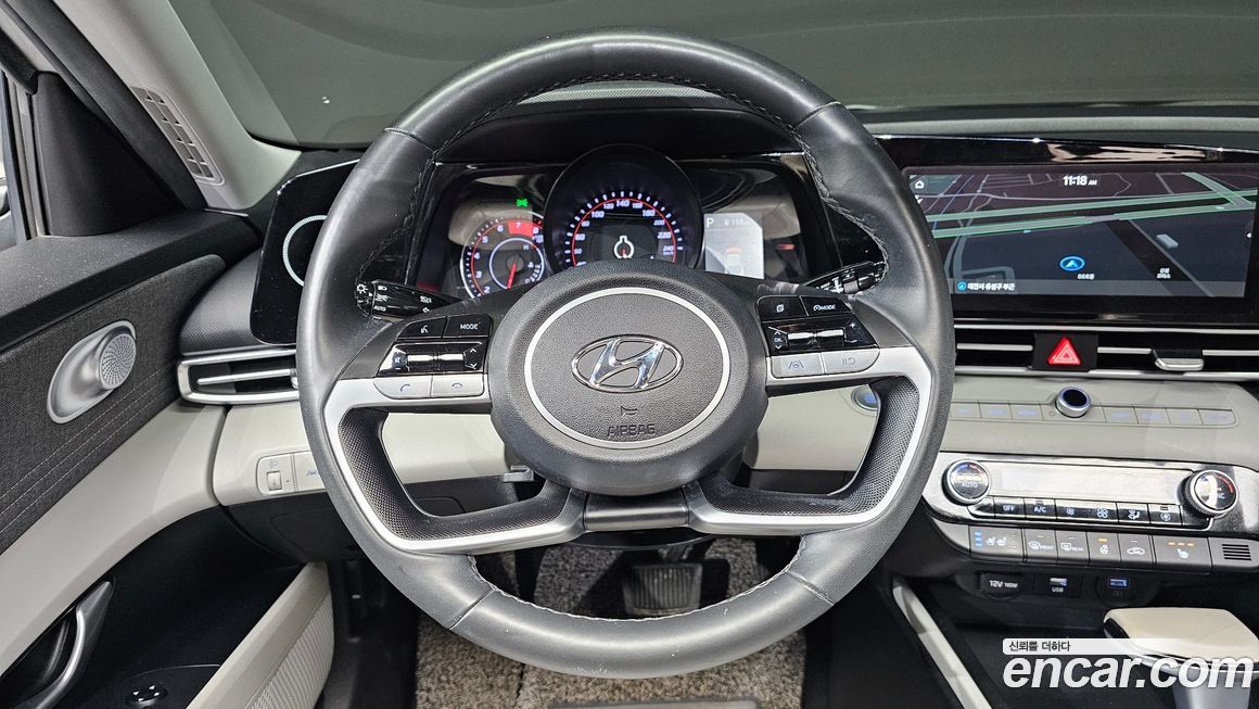 Hyundai AVANTE 2021