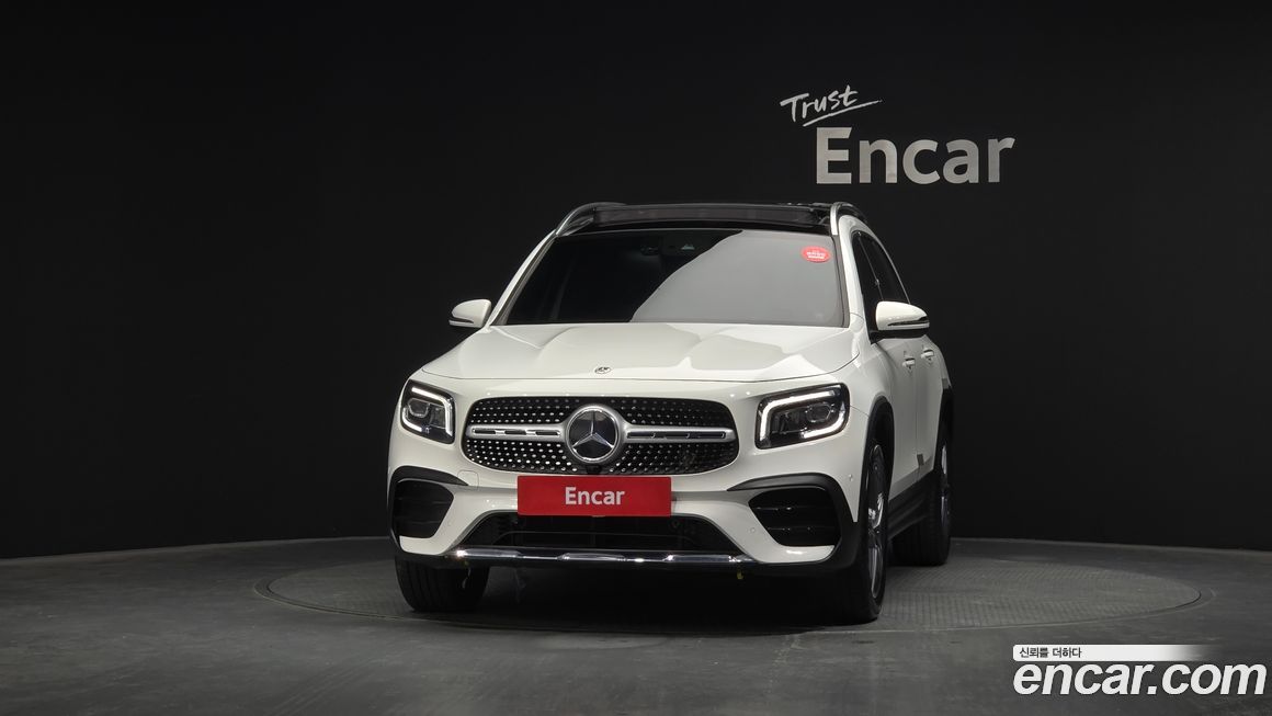 Mercedes-Benz GLB-Class 2021