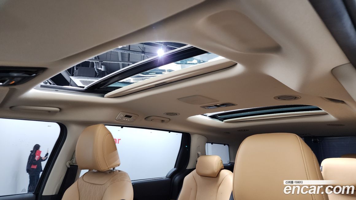 Kia Canival 2021