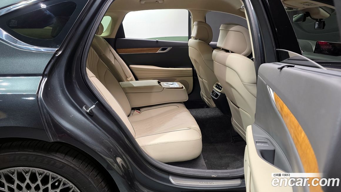 Genesis G80 2021